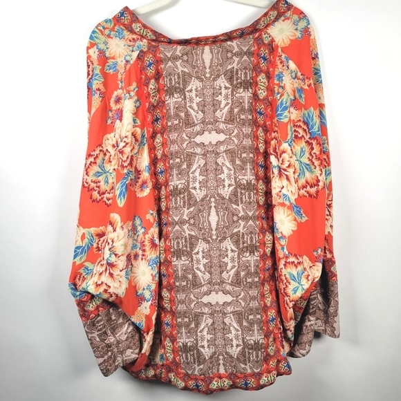 Free People Women Oversized Wildflower Kimono Top‎ Blouse Size M/L Full Zip Boho - Picture 6 of 8